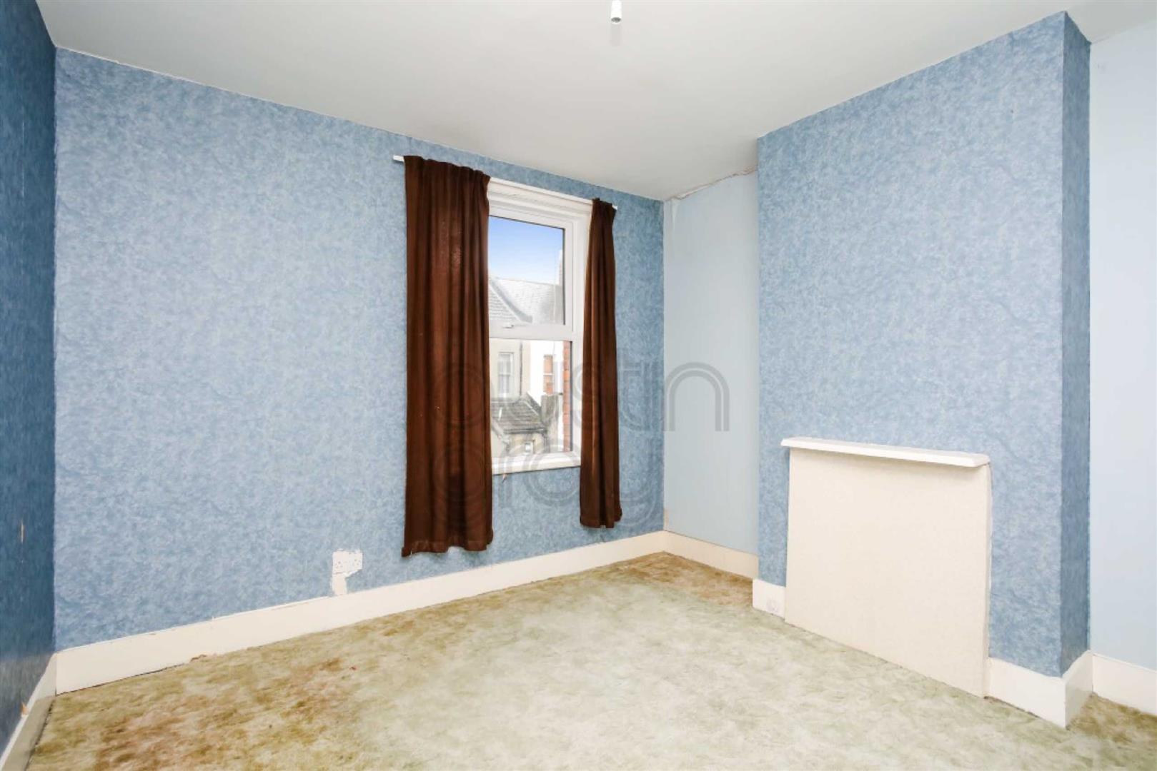 Road, Brighton Austin Gray