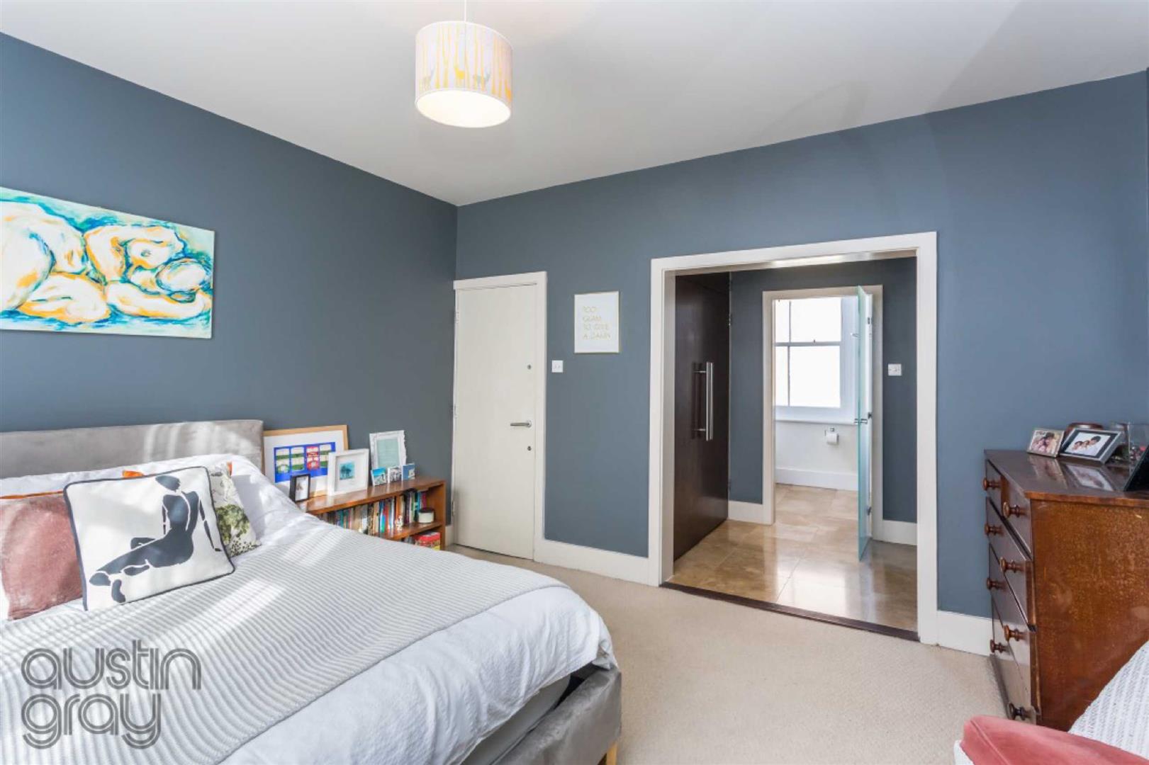 Cambridge Grove, Hove Austin Gray