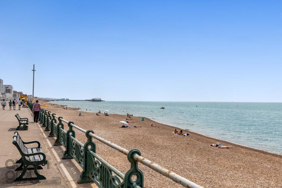 Coombe Lea, Grand Avenue, Hove Austin Gray