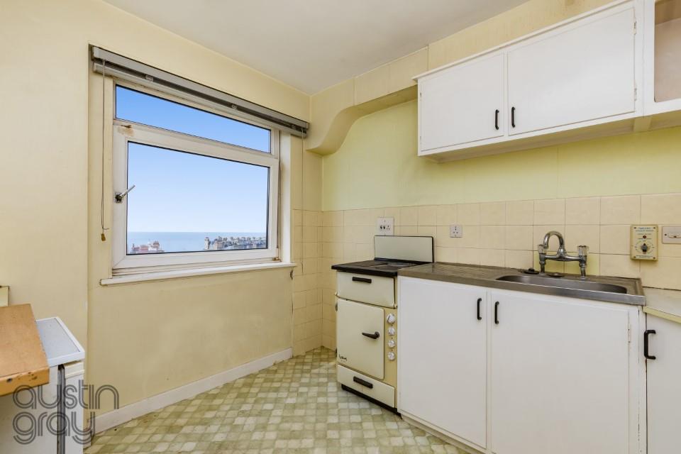 Coombe Lea, Grand Avenue, Hove Austin Gray