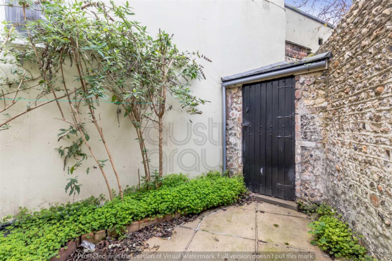 Hanover Crescent, Brighton Austin Gray