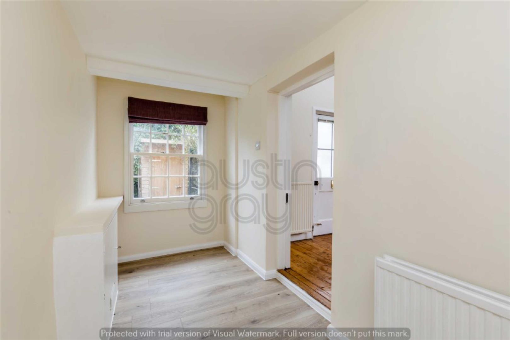 Hanover Crescent, Brighton Austin Gray