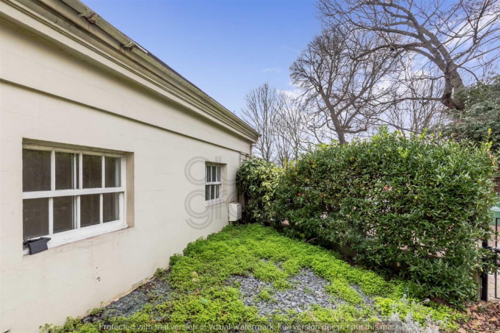 Hanover Crescent, Brighton Austin Gray