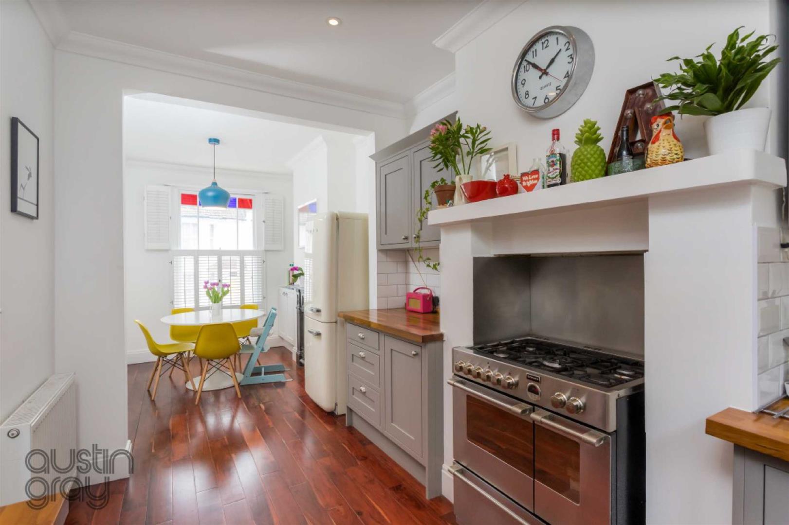 Kingsley Road, Brighton Austin Gray