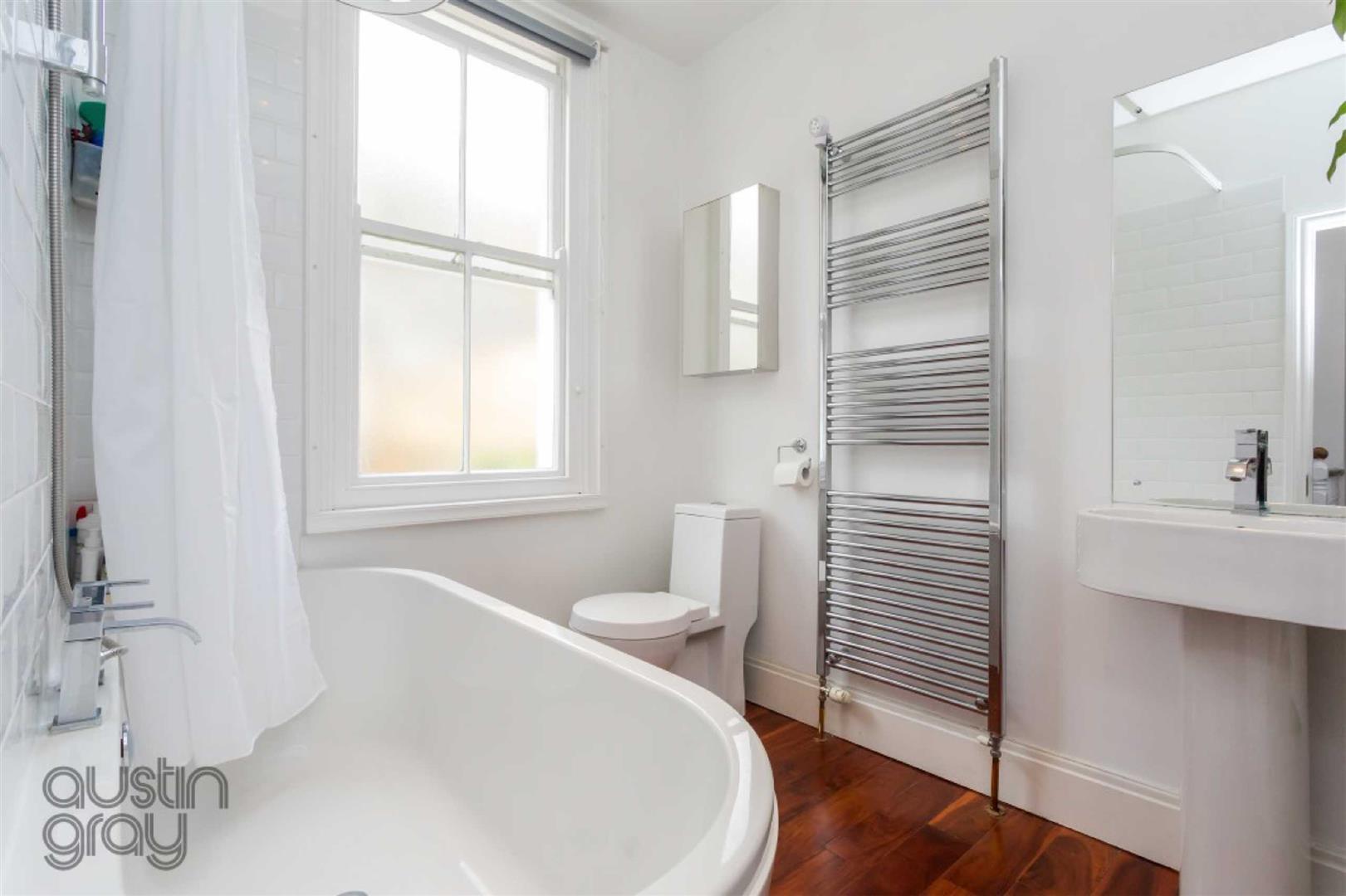 Kingsley Road, Brighton Austin Gray