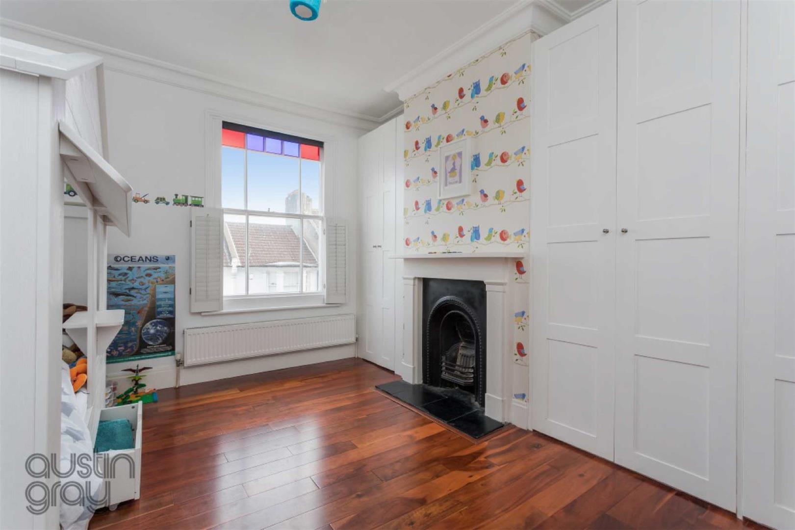 Kingsley Road, Brighton Austin Gray