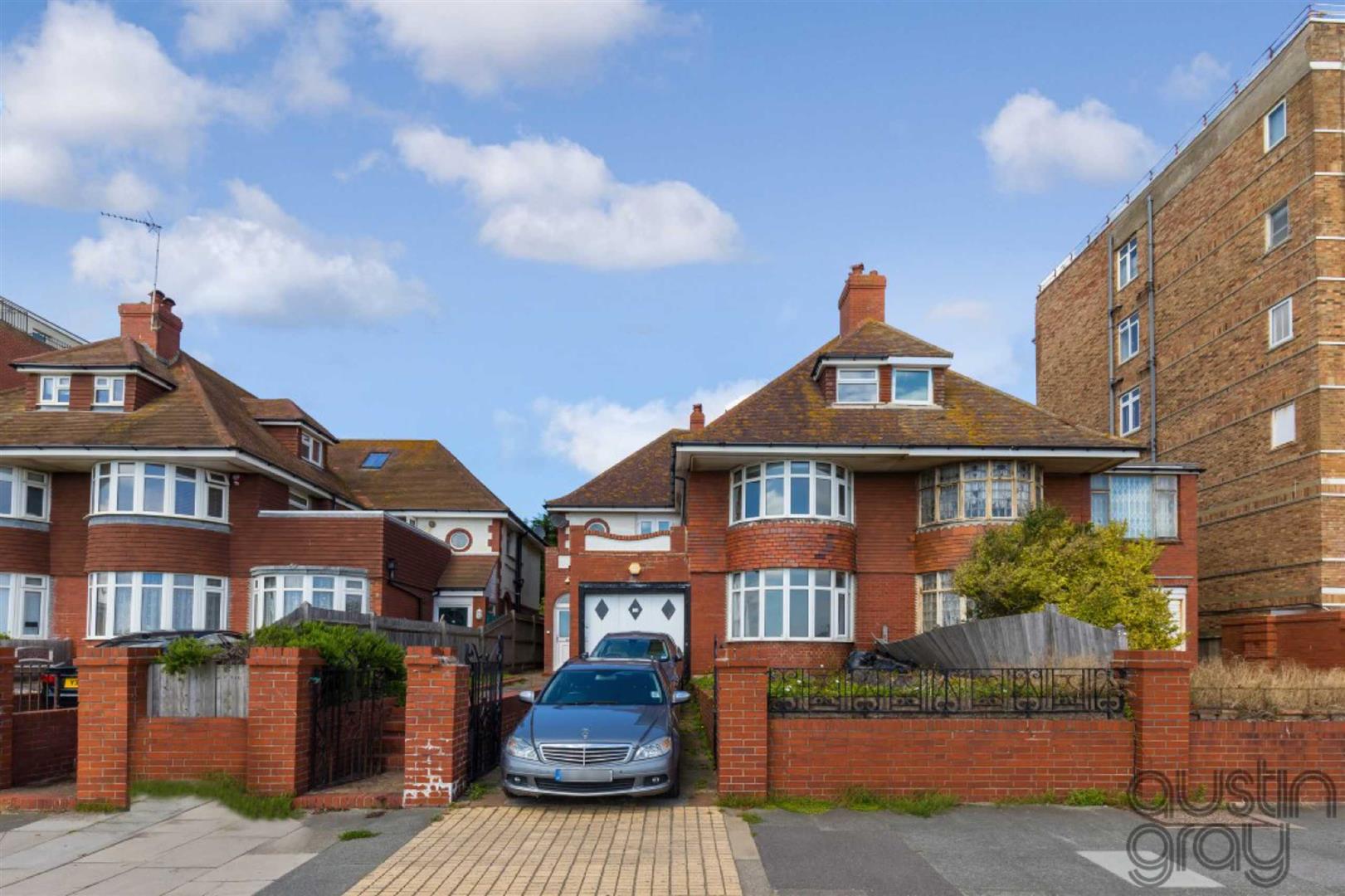 Kingsway, Hove Austin Gray