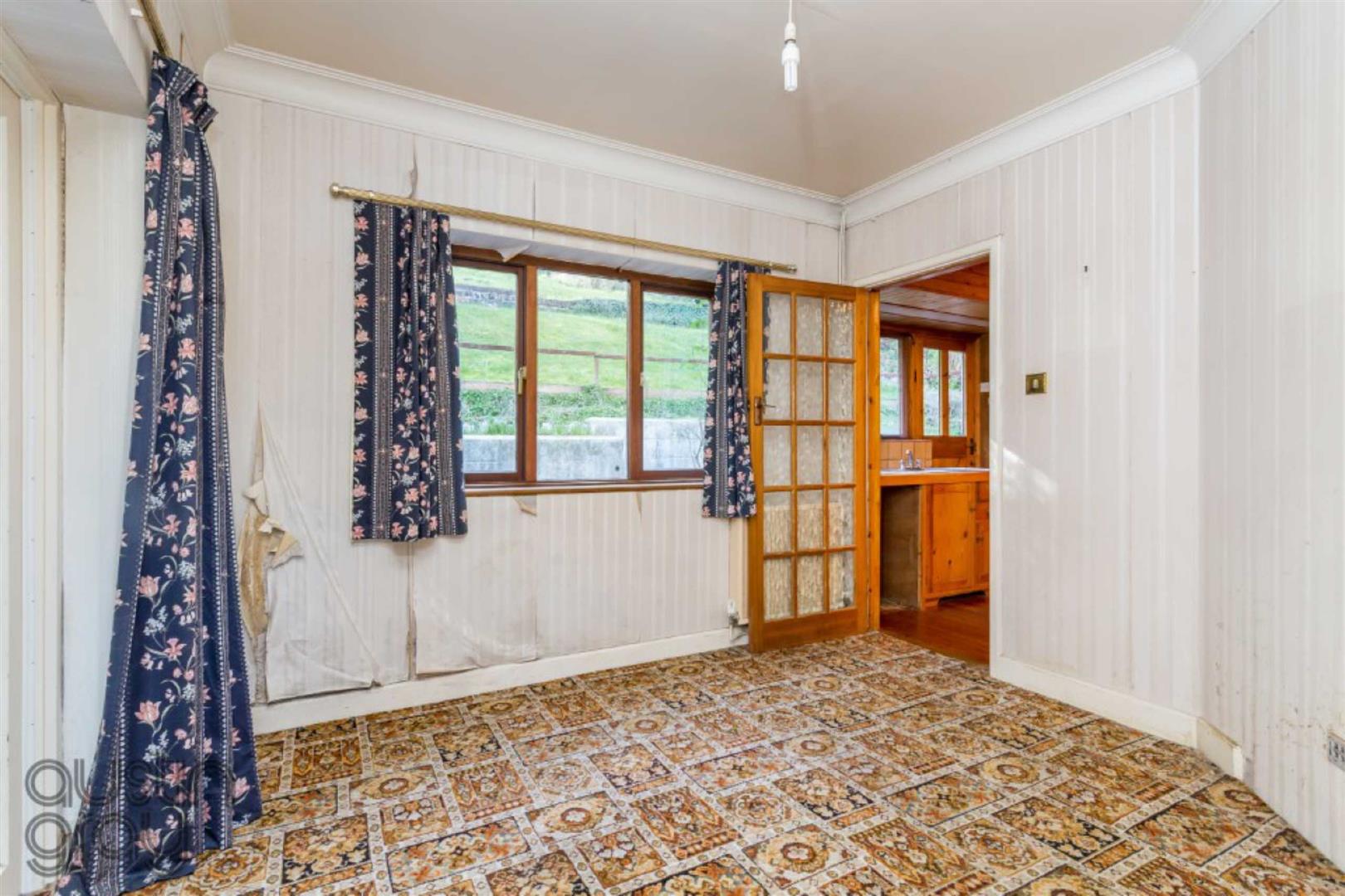 The Vale, Ovingdean Austin Gray