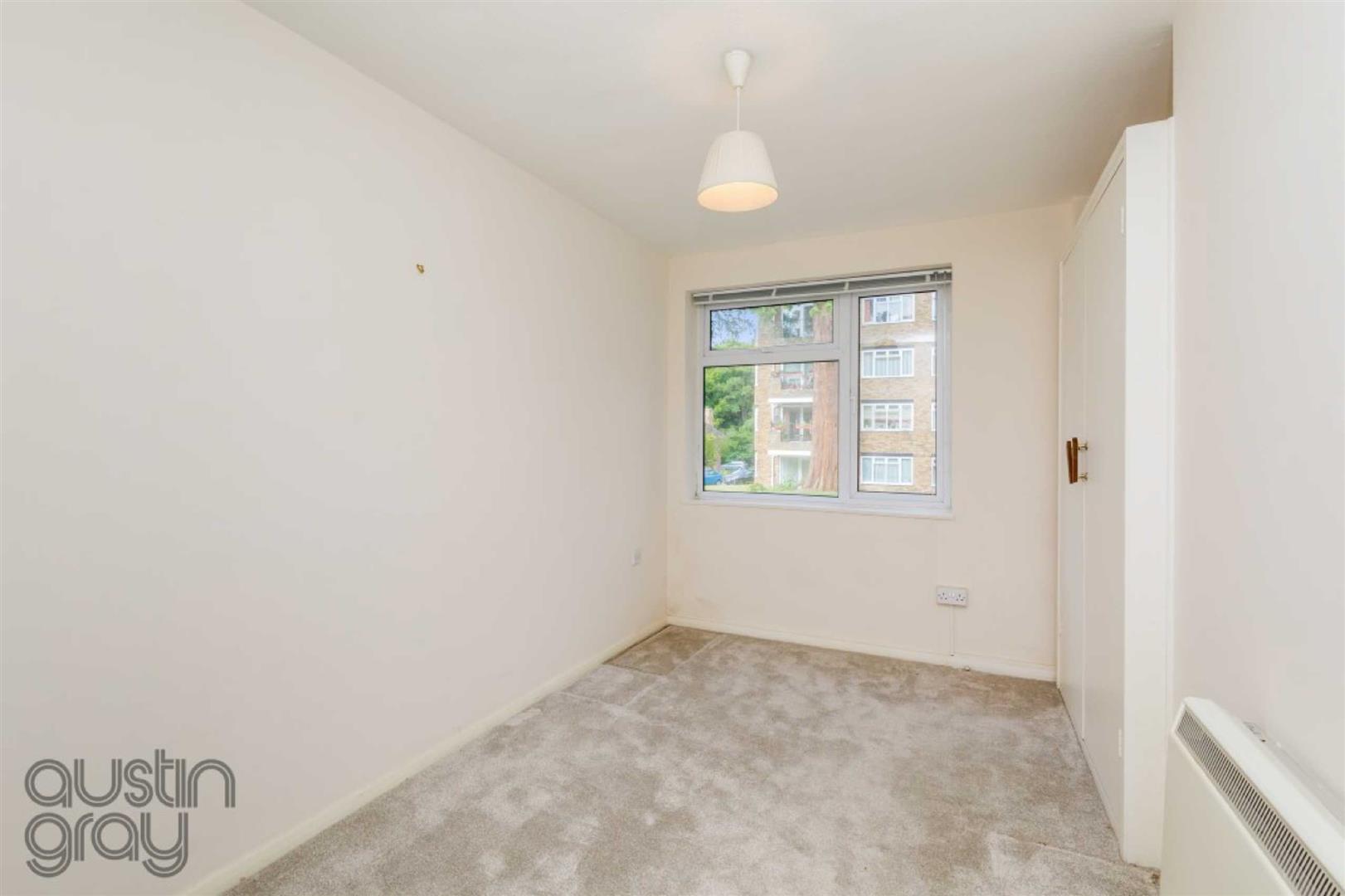 Wellingtonia Court, Varndean Park Estate Laine Close, Brighton Austin