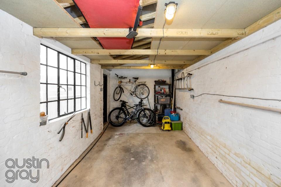 Withdean Crescent, Brighton Austin Gray