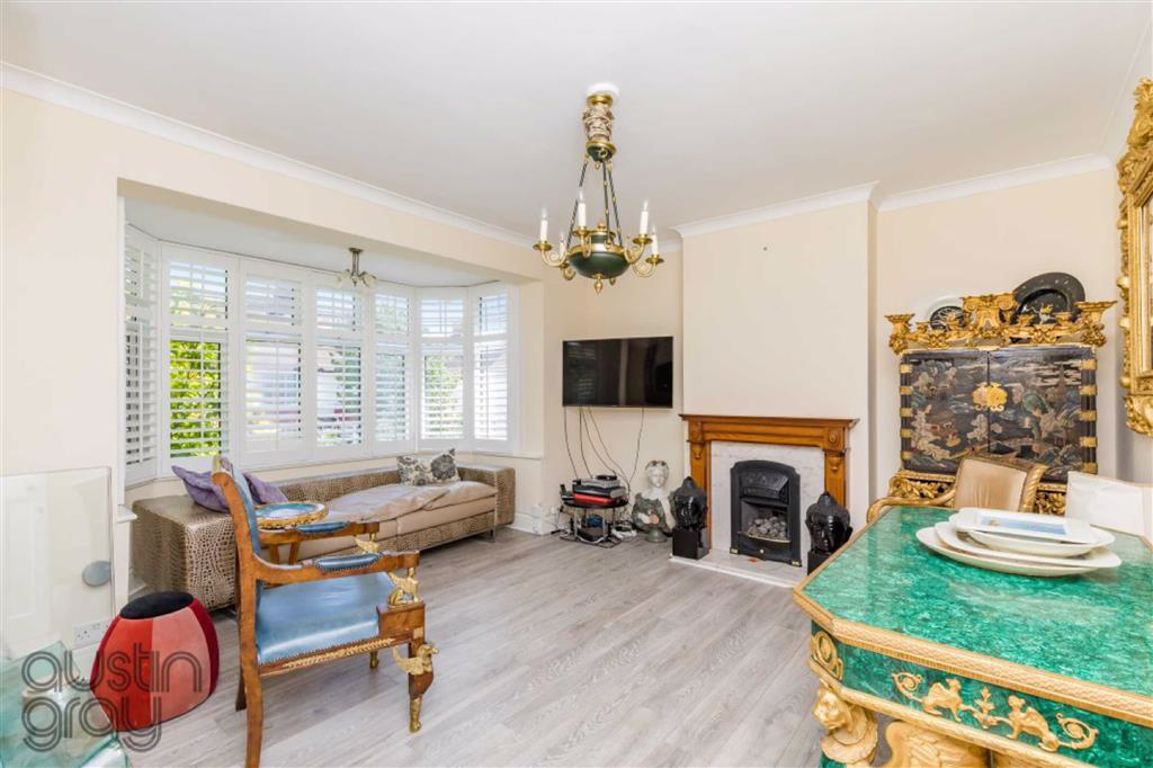 Braemore Road, Hove Austin Gray