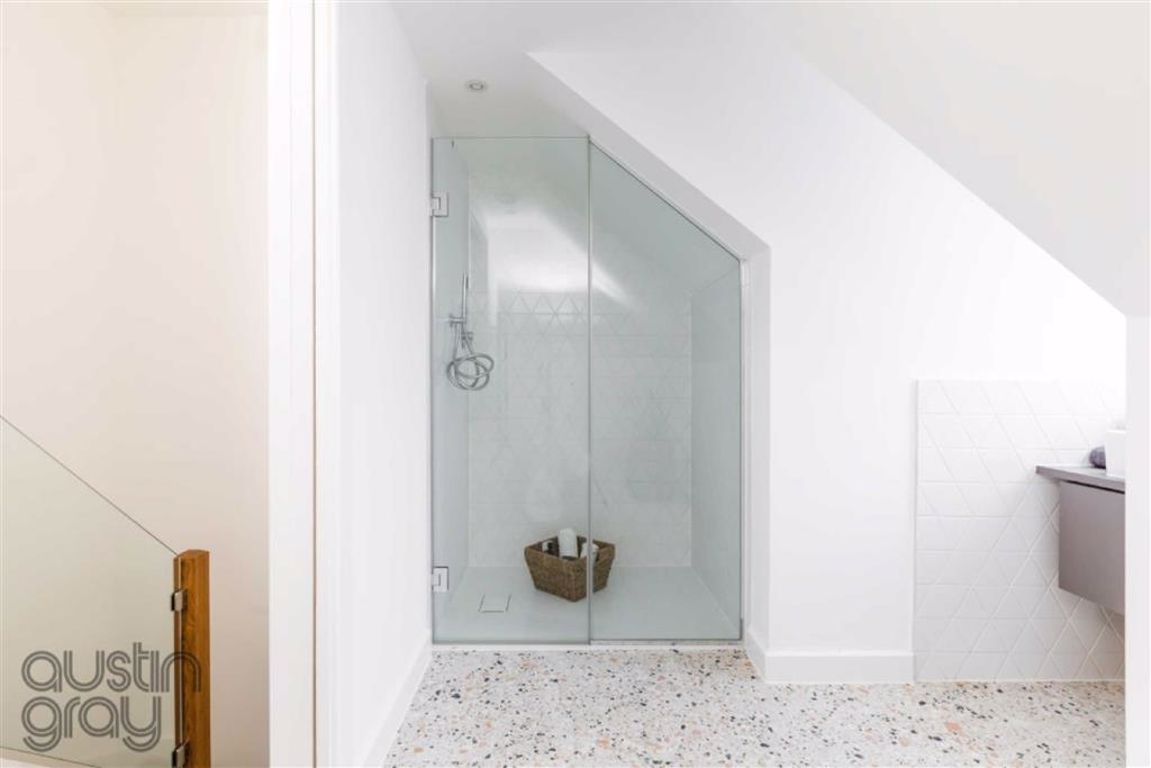 Volks Row, Melville Road, Hove, East Sussex - Austin Gray