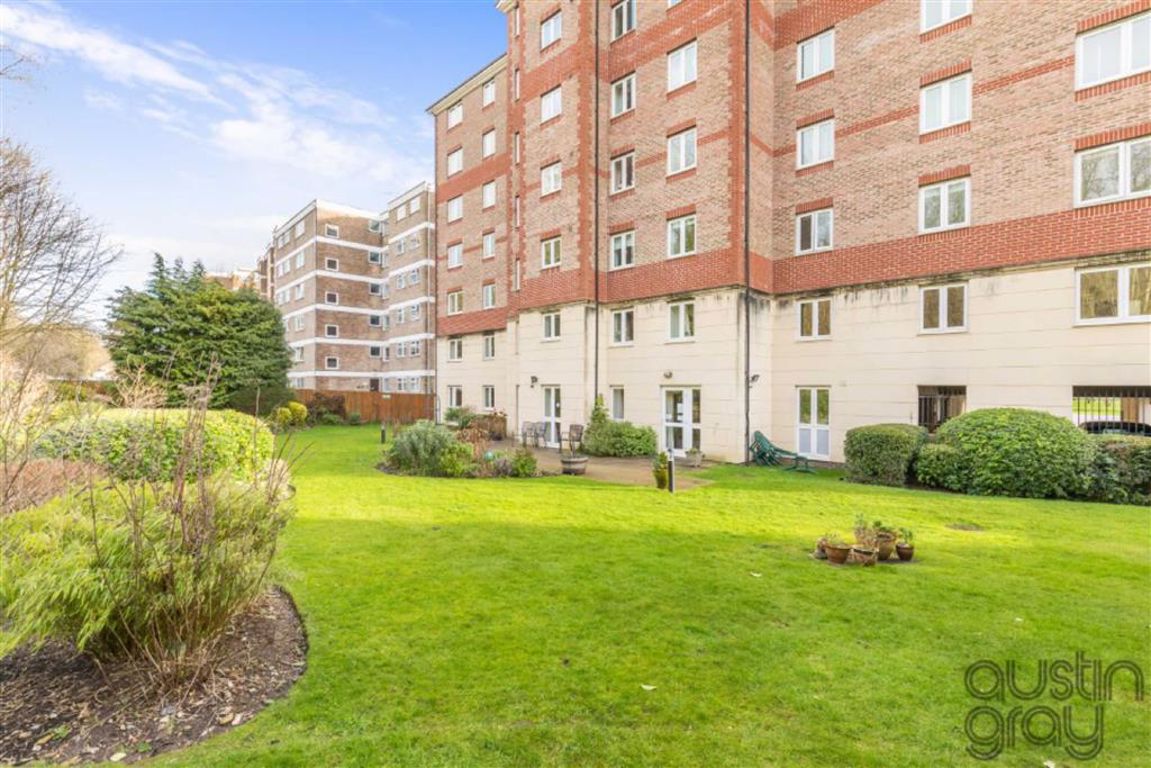 Lilac Court, London Road, Brighton, East Sussex Austin Gray